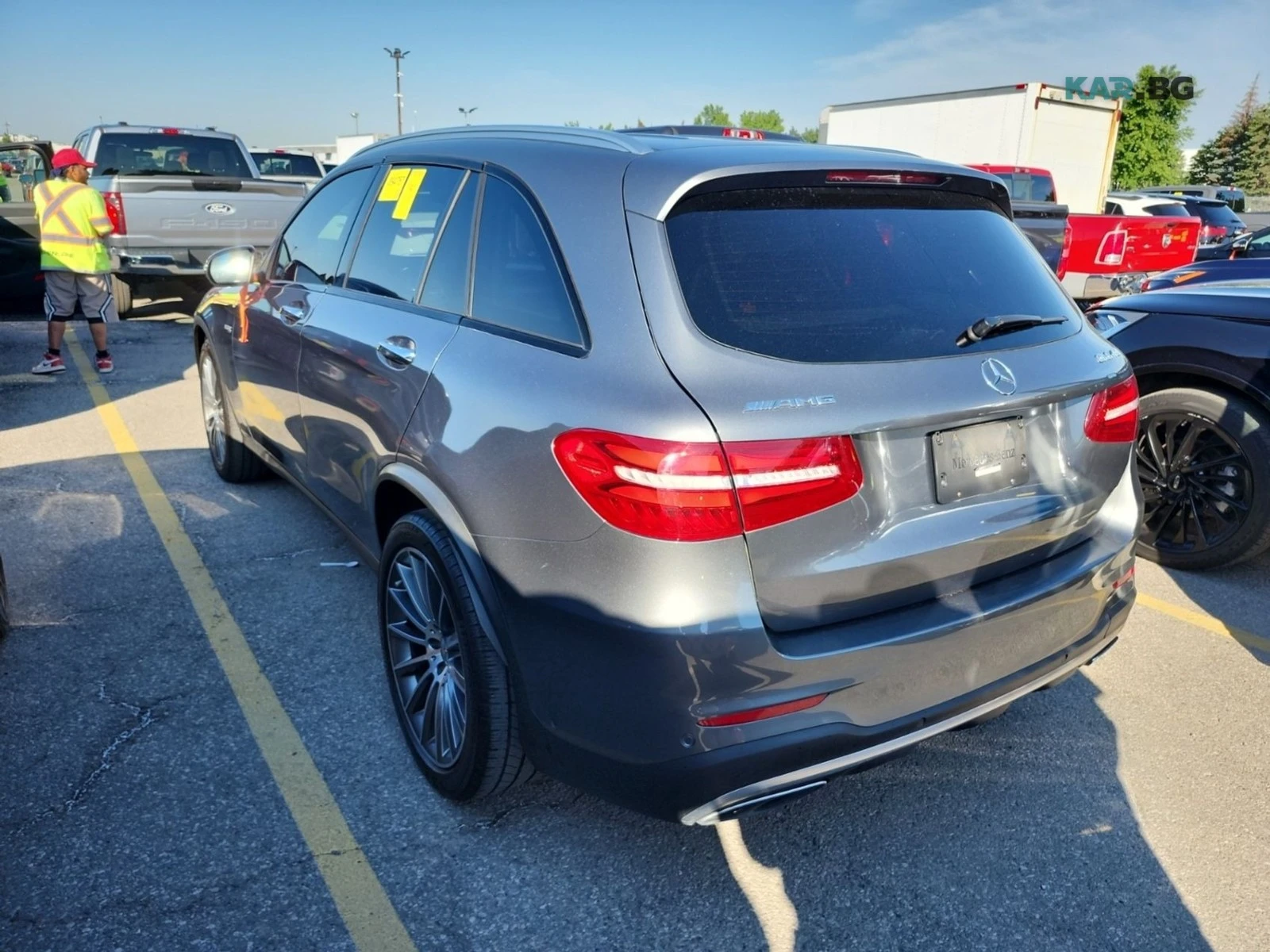 Mercedes-Benz GLC 43 AMG * AвтоКредит * (ЦЕНА ДО БГ), снимка 4 - Автомобили и джипове - 55119917