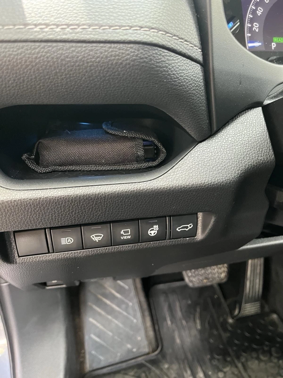 Toyota Rav4 HYBRID 4X4, снимка 12 - Автомобили и джипове - 55316188