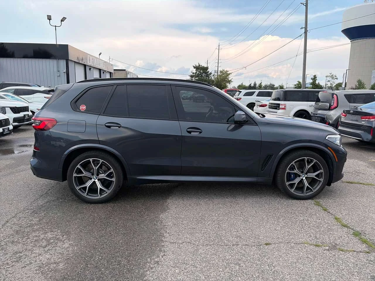 BMW X5 xDrive40i M SPORT | CARFAX | АВТОКРЕДИТ , снимка 4 - Автомобили и джипове - 55601553