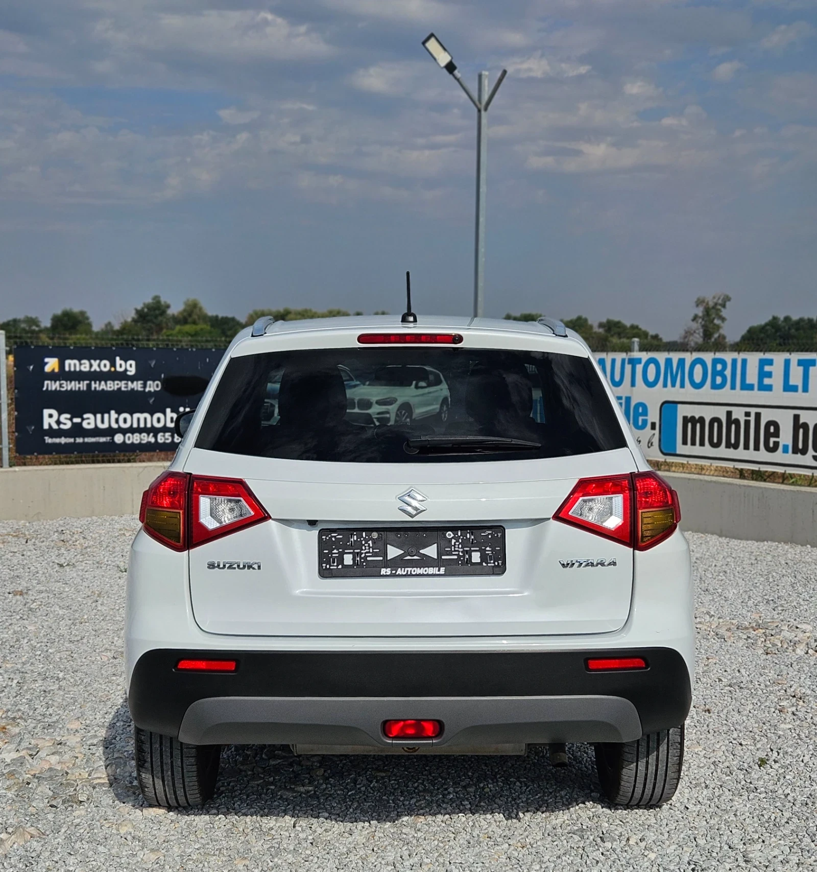 Suzuki Vitara Бензин Евро6 , снимка 6 - Автомобили и джипове - 55741473