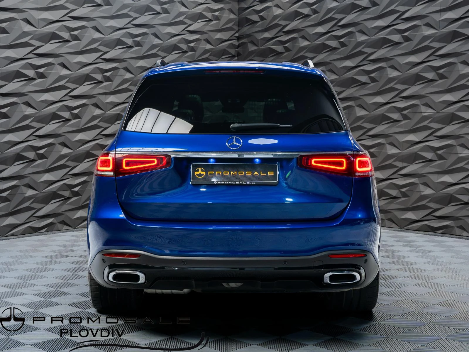 Mercedes-Benz GLS 400 D 4MATIC* BURM* PANO* 360* , снимка 4 - Автомобили и джипове - 56219514