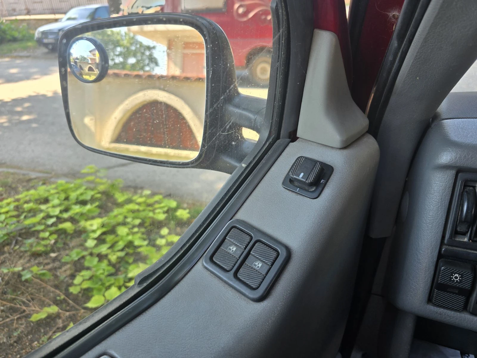 VW Multivan, снимка 6 - Бусове и автобуси - 55719506