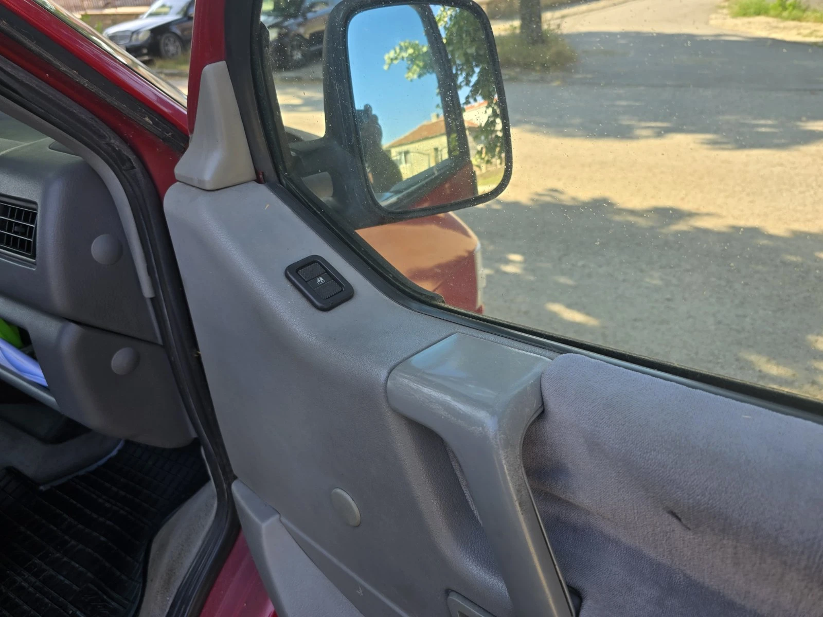 VW Multivan, снимка 5 - Бусове и автобуси - 55719506