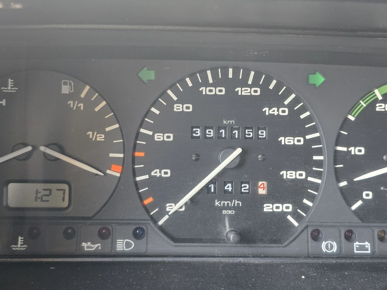 VW Multivan, снимка 9 - Бусове и автобуси - 55719506