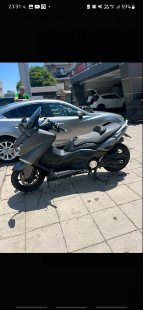  Yamaha T-max