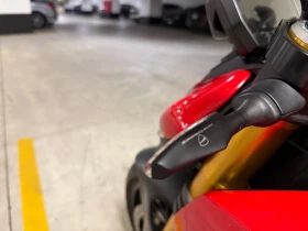 Ducati Panigale * v4s* CARFAX * БЕЗ ПЪРВОНАЧАЛНА ВНОСКА, снимка 10