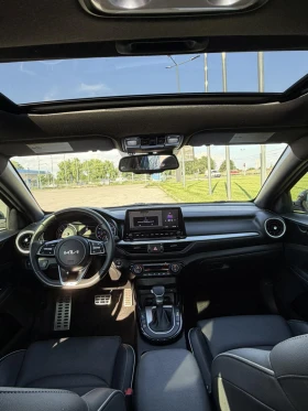 Kia Forte GT LINE, снимка 17
