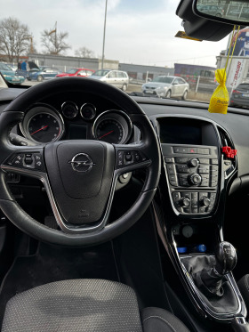 Opel Astra 1.6 Facelift, снимка 4 - Автомобили и джипове - 45628563