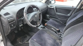 Opel Astra Комби, снимка 7