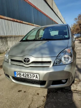 Toyota Corolla verso 1.8 VVT-i - изображение 1