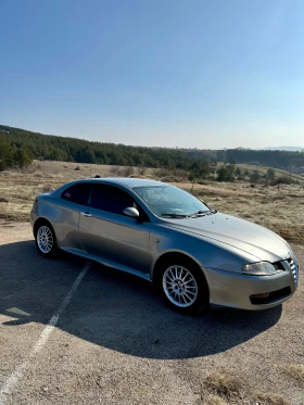 Alfa Romeo Gt Купе, снимка 9