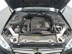 Mercedes-Benz E 300 * 4matic Sedan * CARFAX *  - 17400 € - 73000760 17