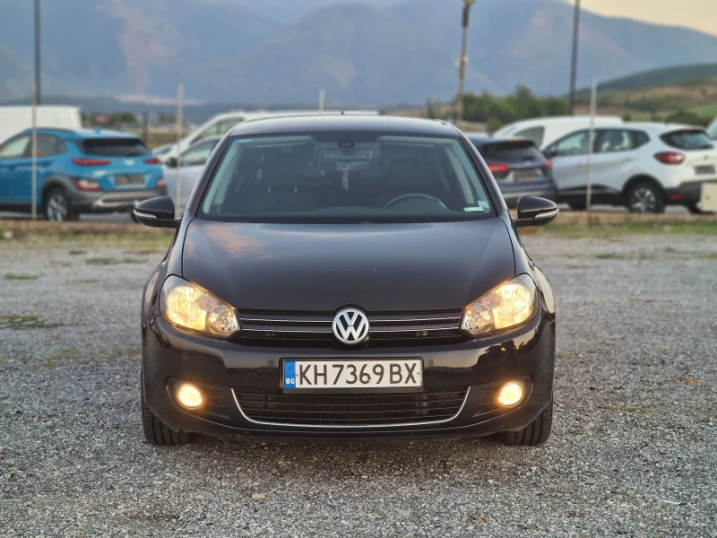 VW Golf 1.6 tdi, снимка 10 - Автомобили и джипове - 47328300