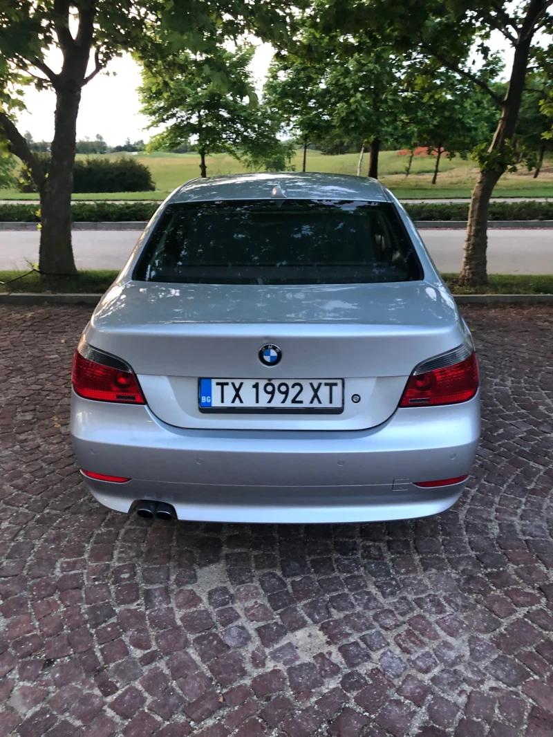 BMW 523 Седан, снимка 9 - Автомобили и джипове - 47434945