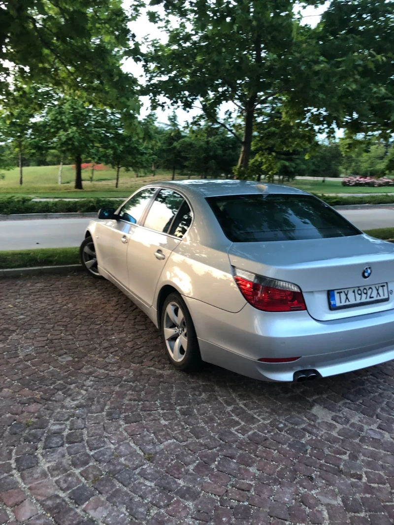 BMW 523 Седан, снимка 8 - Автомобили и джипове - 47434945