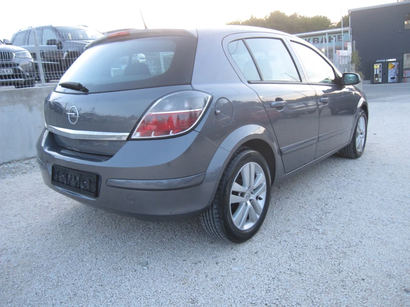 Opel Astra 1, 6-УНИКАТ, 95х.КМ., снимка 4 - Автомобили и джипове - 47512525