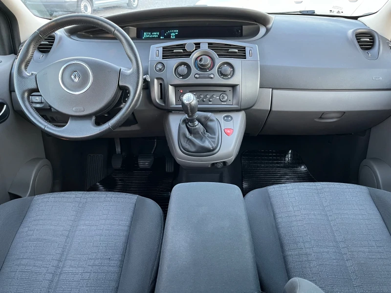 Renault Scenic 1.6 Бензин * * Facelift* * , снимка 13 - Автомобили и джипове - 47544618