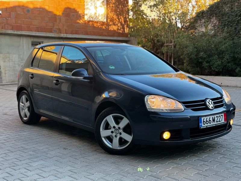 VW Golf 2.0 TDI, снимка 1 - Автомобили и джипове - 47816033