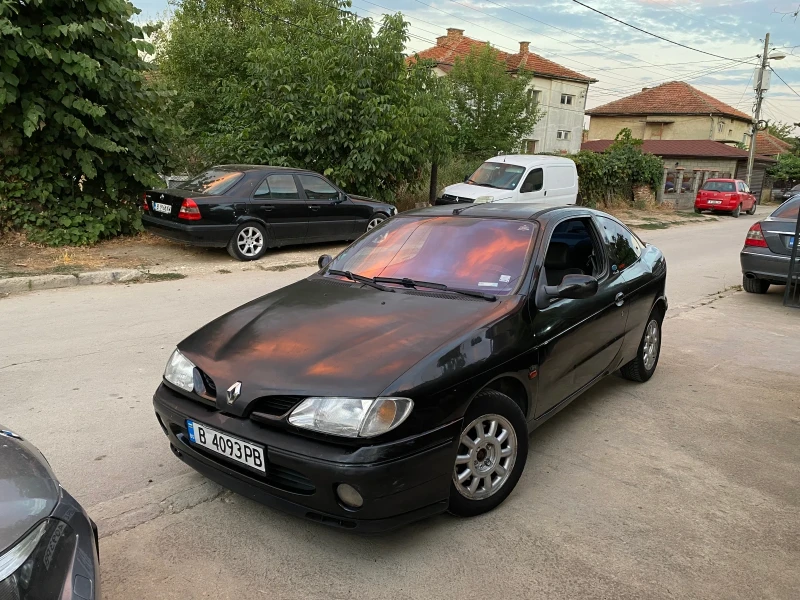 Renault Megane, снимка 6 - Автомобили и джипове - 48113970