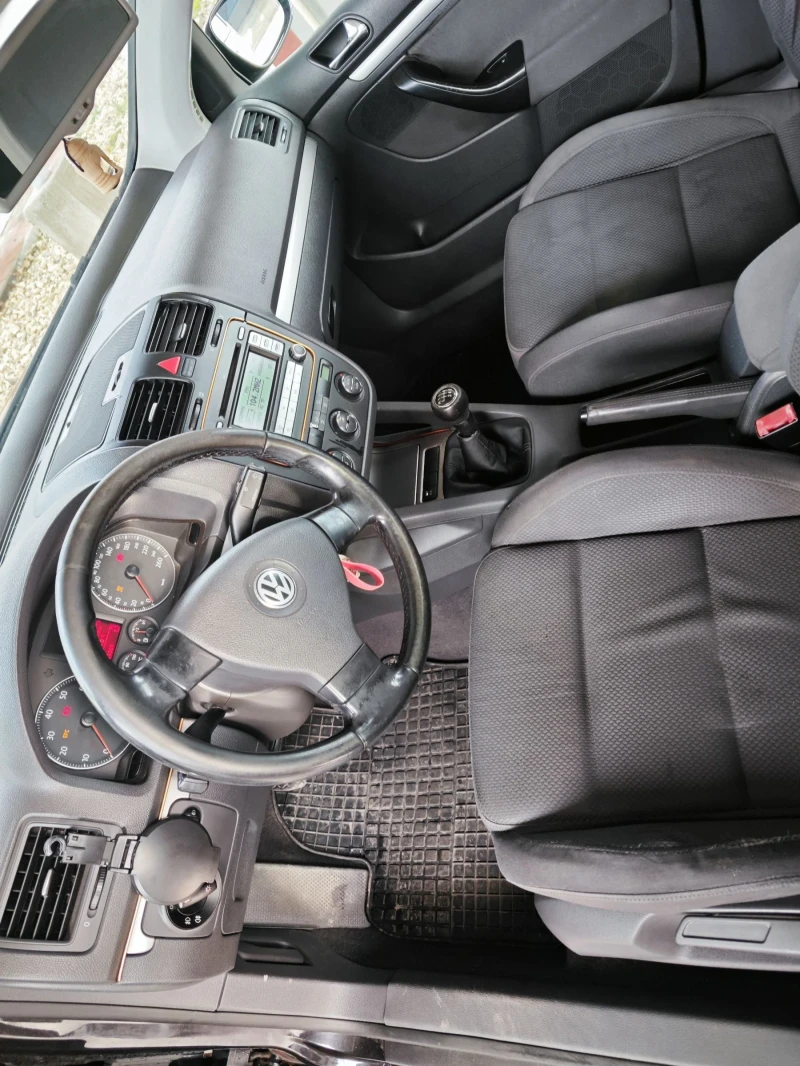 VW Golf, снимка 9 - Автомобили и джипове - 48789300