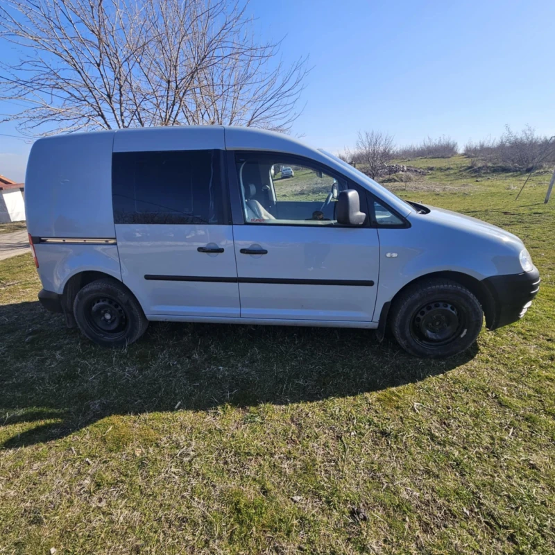 VW Caddy 2.0SDI, снимка 1 - Автомобили и джипове - 48911925