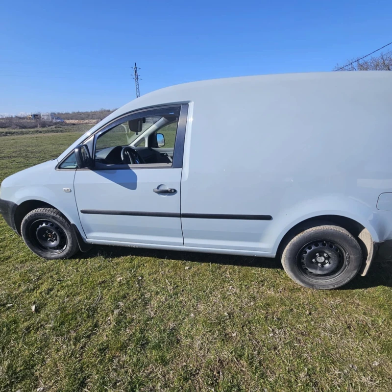 VW Caddy 2.0SDI, снимка 3 - Автомобили и джипове - 48911925