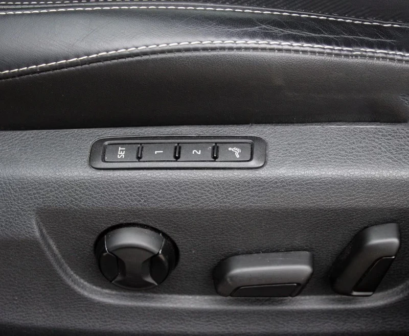 Skoda Superb 2.0TDI/190HP/PREMIUM/MASSAGE/MEMO/MATRIX/CAM/425g, снимка 13 - Автомобили и джипове - 51990725