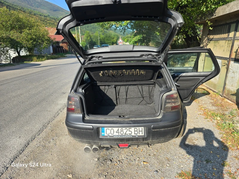 VW Golf, снимка 2 - Автомобили и джипове - 52566360