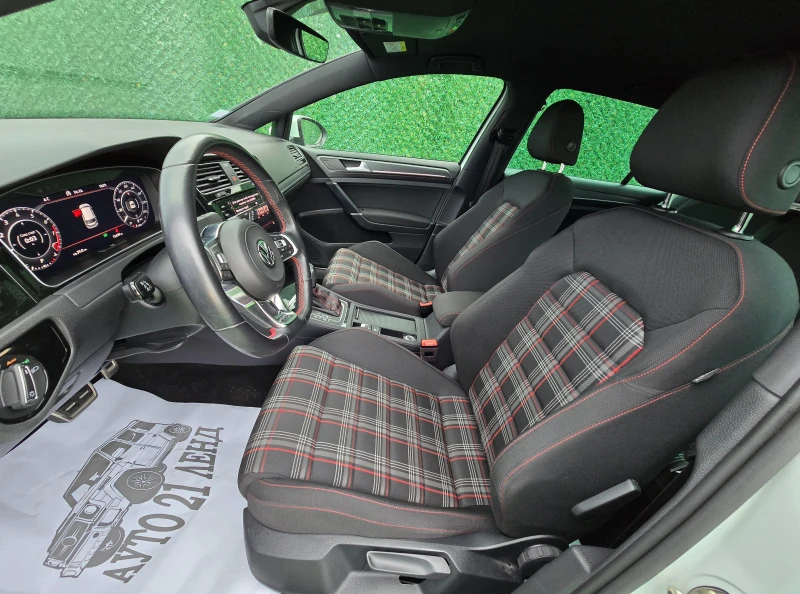 VW Golf 2.0 GTI* 245кс* PERFORMANCE* DIGITAL* 75000км, снимка 9 - Автомобили и джипове - 52595919