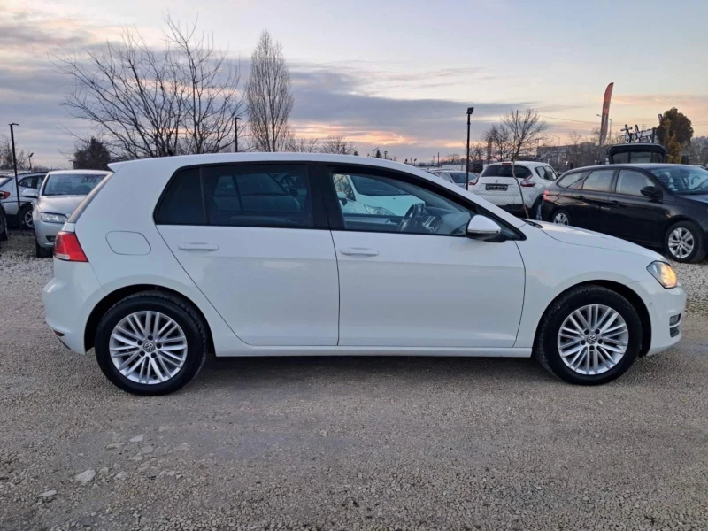VW Golf 1.6TDI, снимка 7 - Автомобили и джипове - 53149570