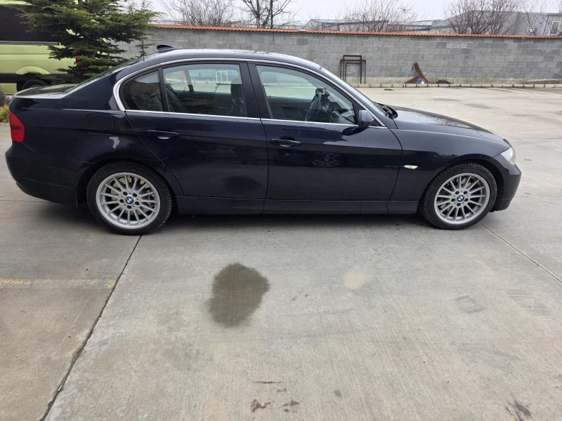 BMW 330 IX, снимка 3 - Автомобили и джипове - 53200628