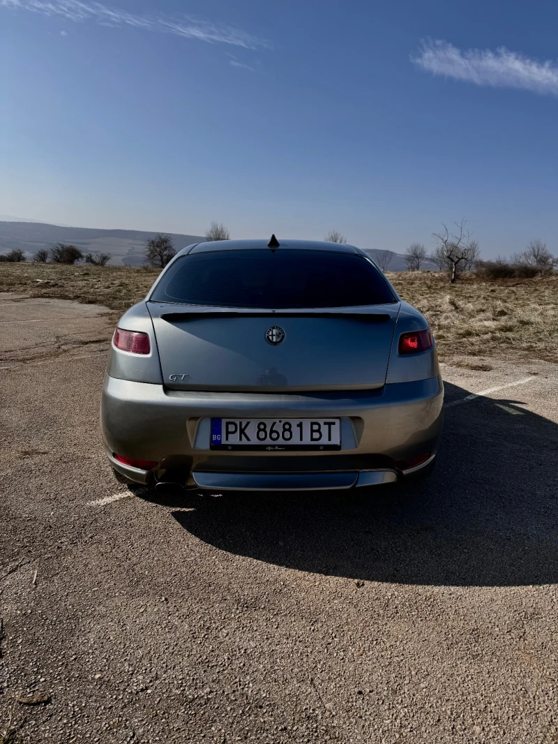 Alfa Romeo Gt Купе, снимка 6 - Автомобили и джипове - 53289672