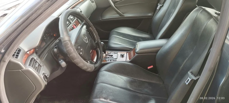 Mercedes-Benz 320 CDI климатроник, снимка 8 - Автомобили и джипове - 53468782