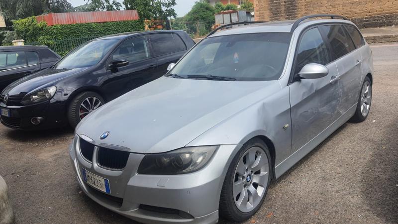 BMW 320, снимка 1 - Автомобили и джипове - 37140667