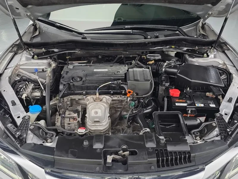 Honda Accord 2.4 9Th Generation, снимка 6 - Автомобили и джипове - 55920831