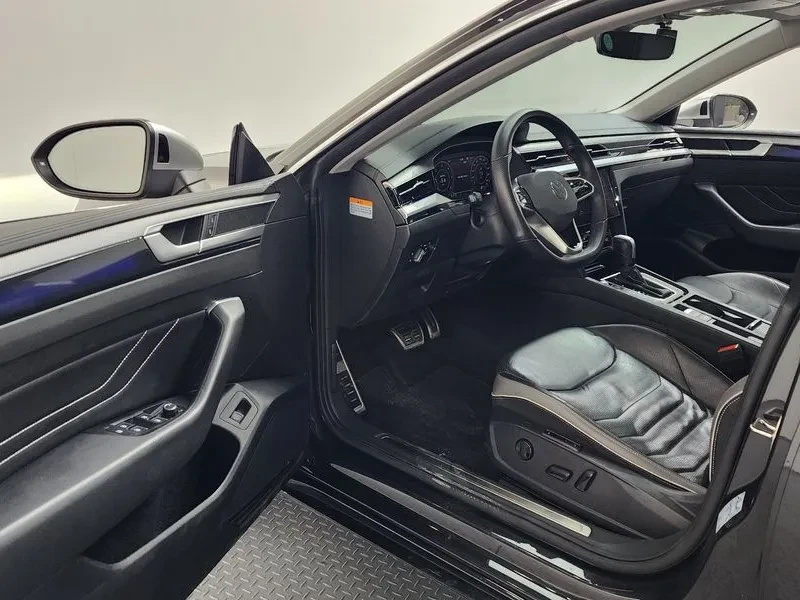 VW Arteon 2.0 Tdi Prestige, снимка 10 - Автомобили и джипове - 56521042