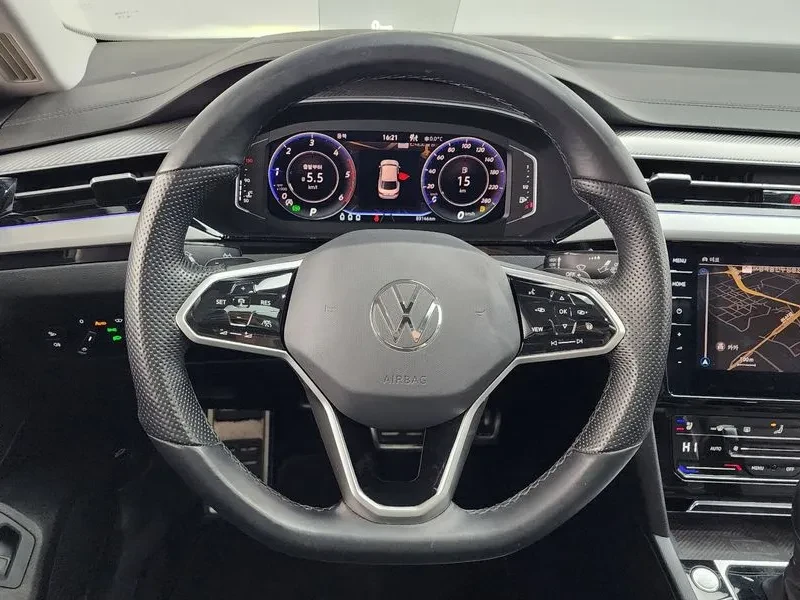 VW Arteon 2.0 Tdi Prestige, снимка 13 - Автомобили и джипове - 56521042