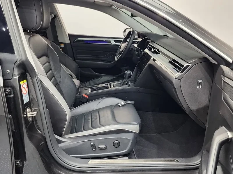 VW Arteon 2.0 Tdi Prestige, снимка 11 - Автомобили и джипове - 56521042