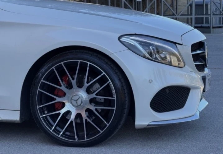 Mercedes-Benz C 220 C220AMG Pano, снимка 12 - Автомобили и джипове - 56669820