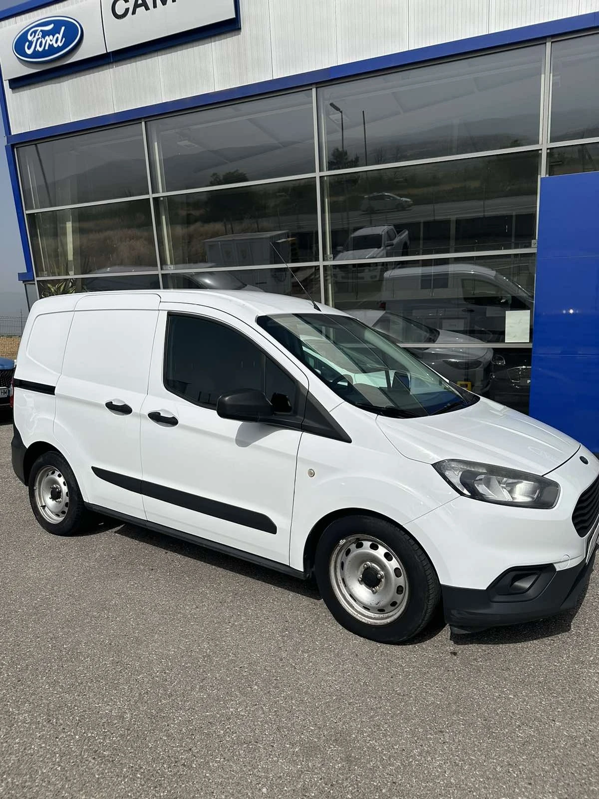 Ford Courier VAN - изображение 7