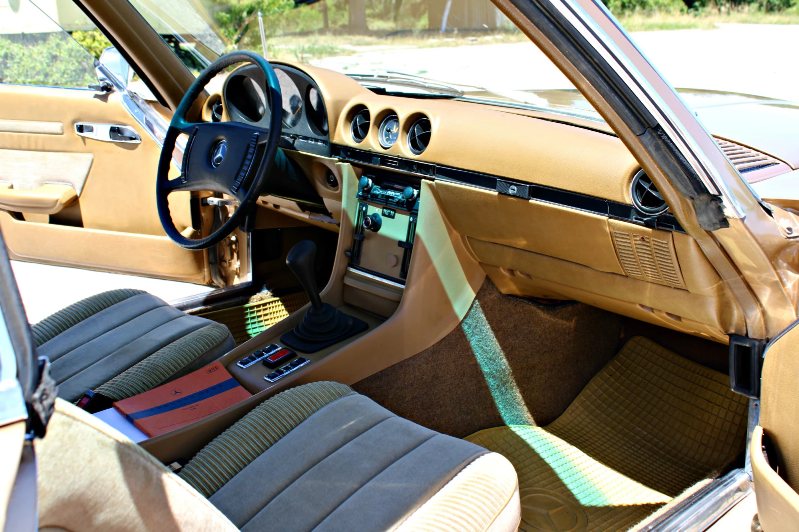 Mercedes-Benz SLC 350 V8 Ръчна кутия Швейцария | Mobile.bg — изображение 13