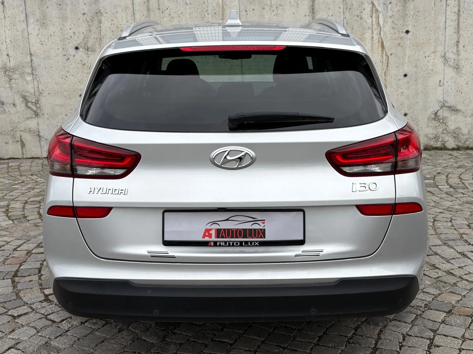 Hyundai I30 1.6CRDI/AUTO/NAVI/Xenon/360 /MULTY/117 хил.км.!!! - изображение 4