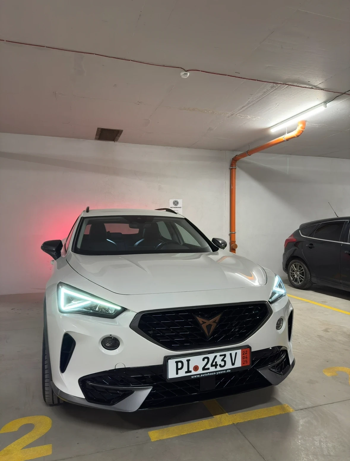 Cupra Formentor 1.4 Hybrid - изображение 2