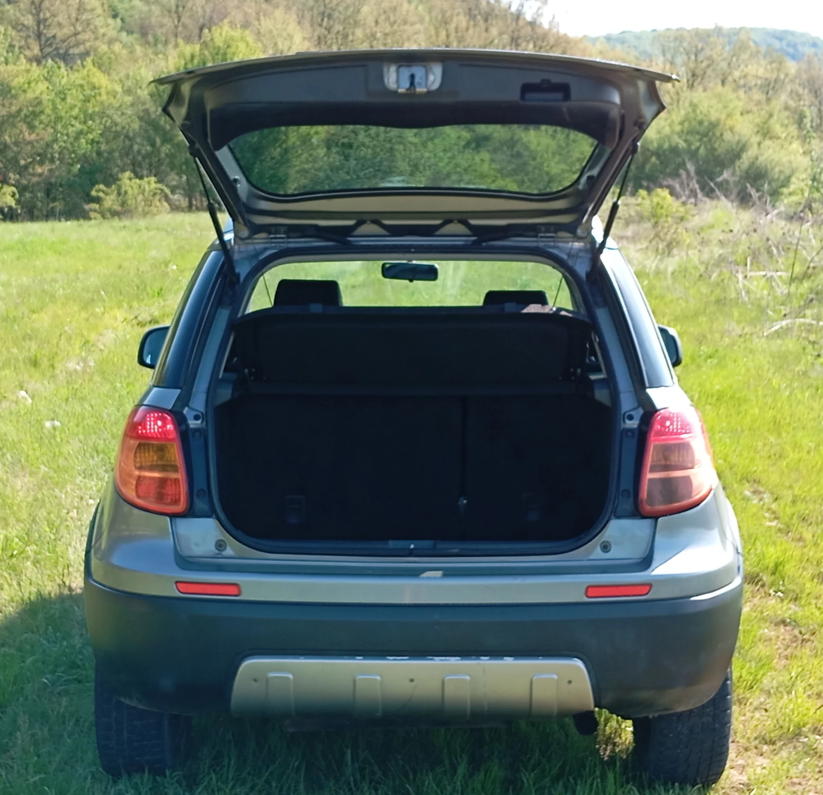 Fiat Sedici 1.9-D-4Х4-КОЖА-КЛИМАТРОНИК - изображение 7