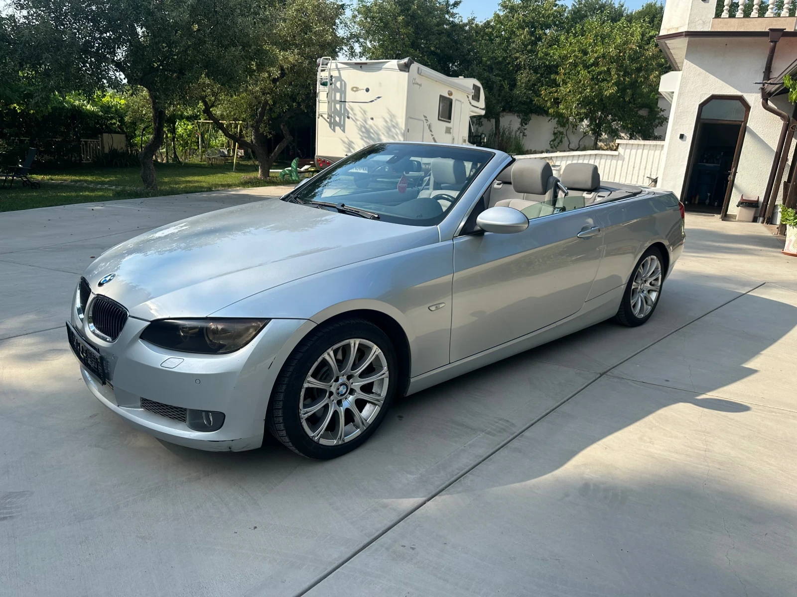 BMW 335 i* КАБРИО*  - изображение 2