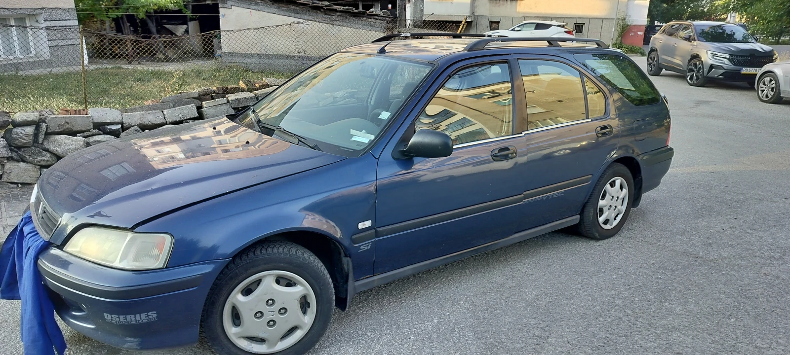Honda Civic Комби - изображение 4