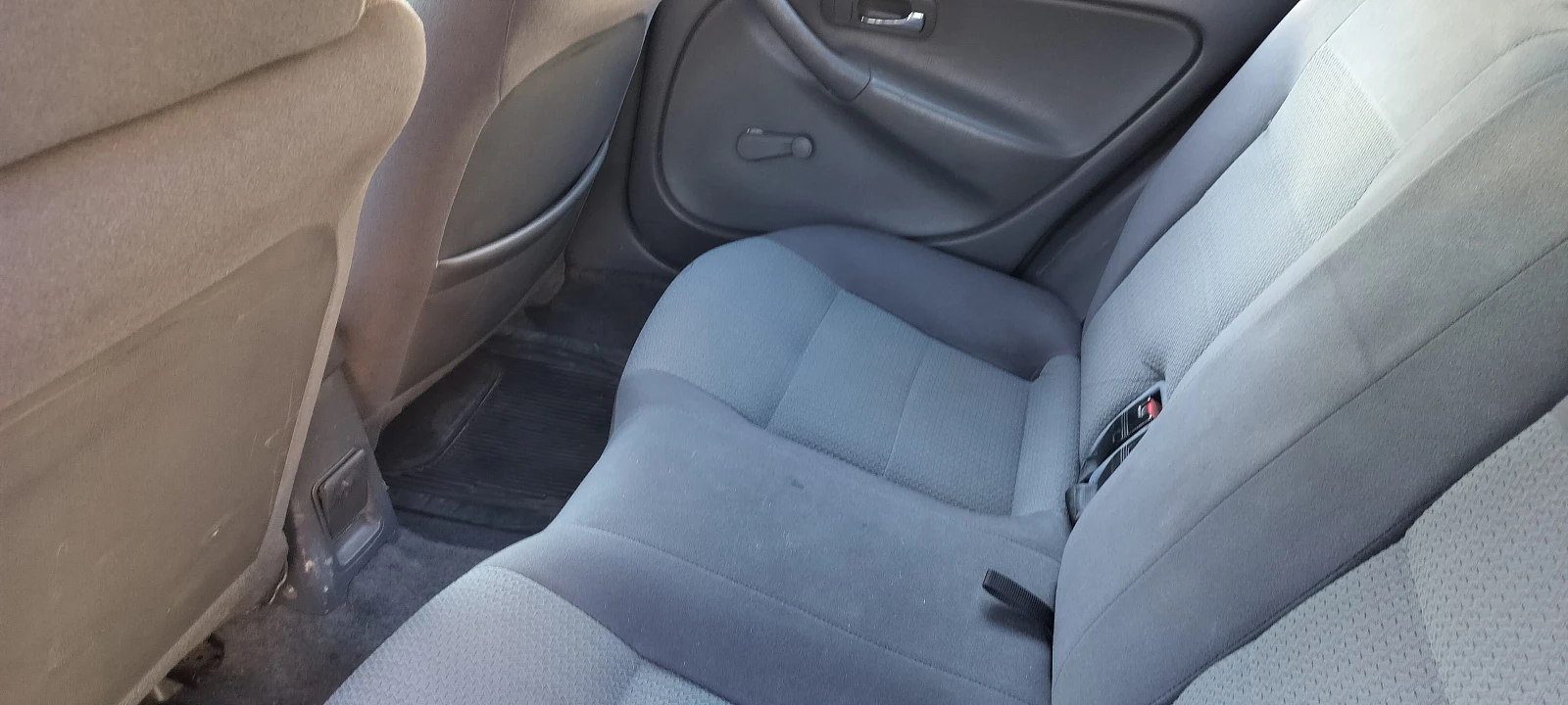 Honda Civic Комби - изображение 10