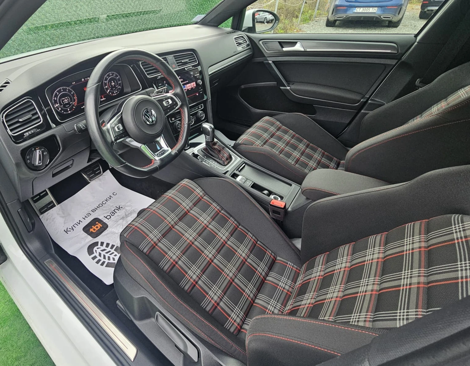 VW Golf 2.0 GTI* 245кс* PERFORMANCE* DIGITAL* 75000км - изображение 9