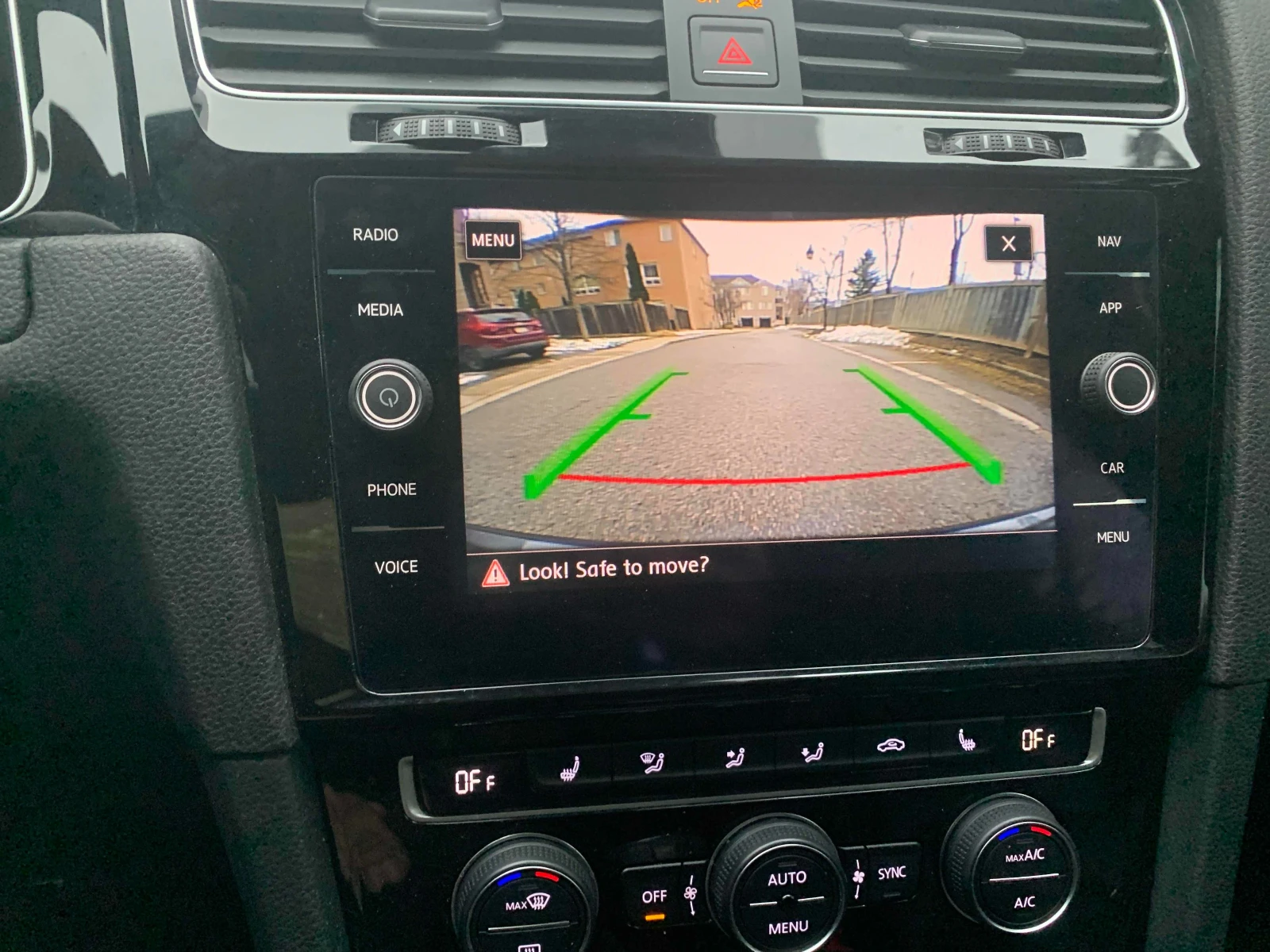 VW Golf * R* CARFAX * БЕЗ ПЪРВОНАЧАЛНА ВНОСКА - изображение 8