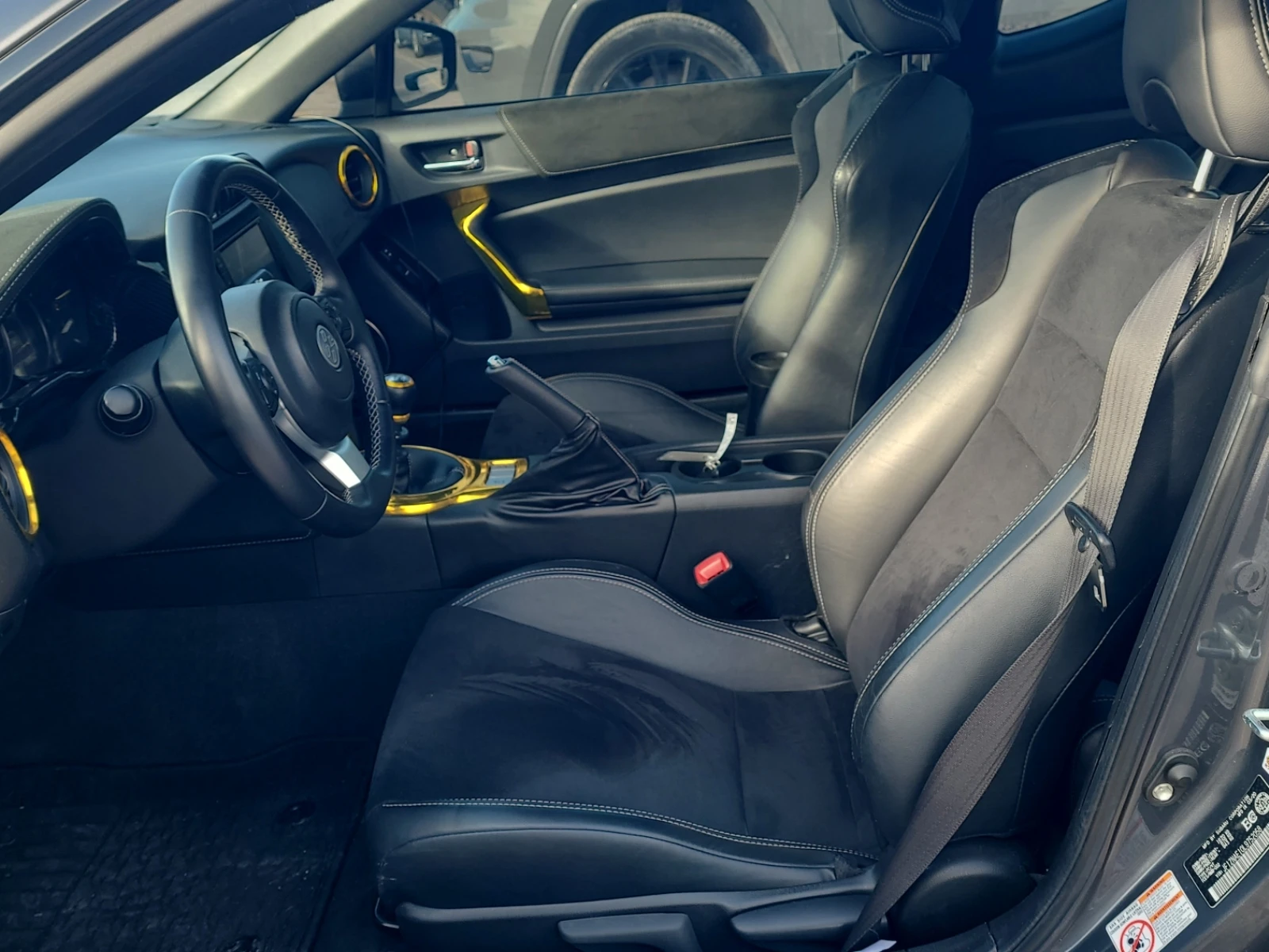 Toyota GT86, снимка 7 - Автомобили и джипове - 53760399